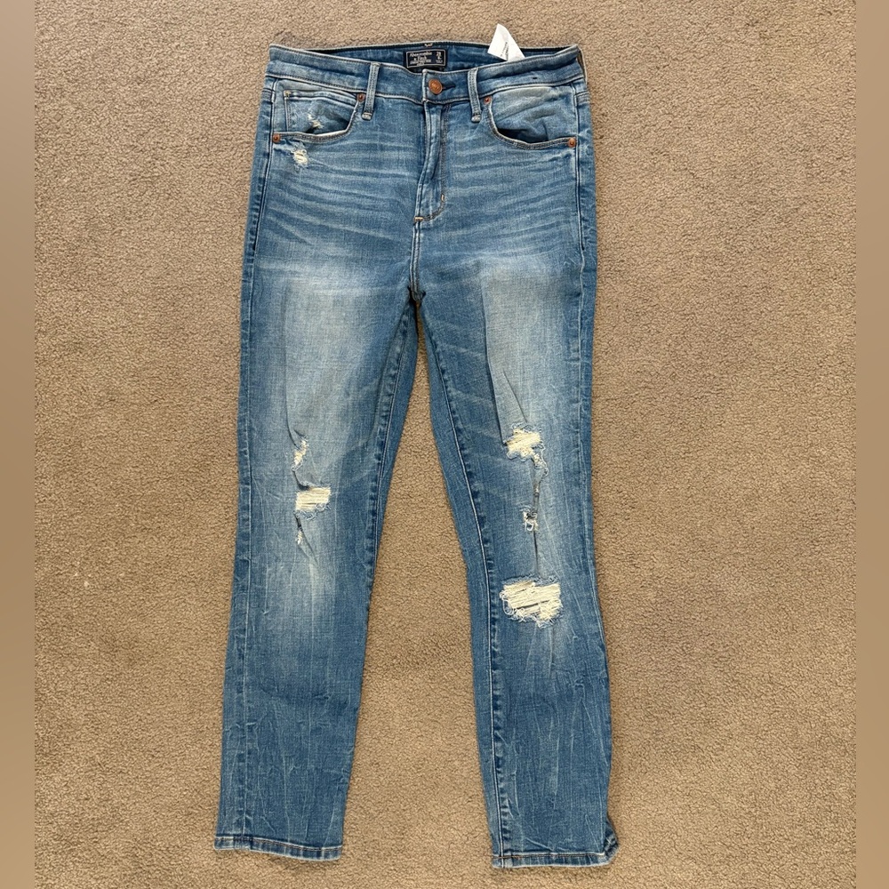 Abercrombie & Fitch Simone High Rise Ankle Jean